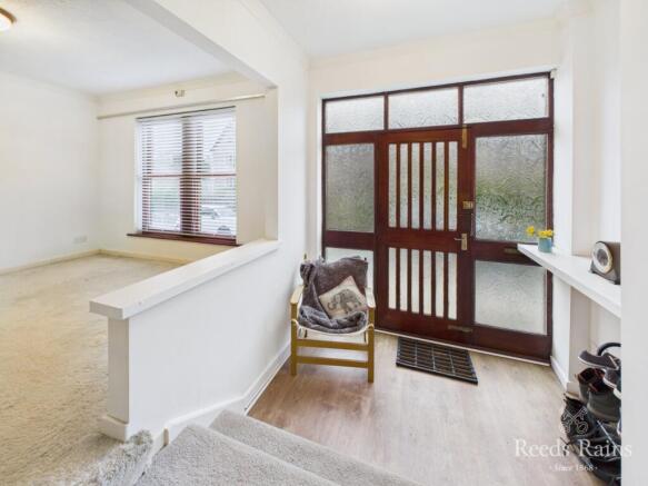 3 bed Semi-Detached for sale Image 8