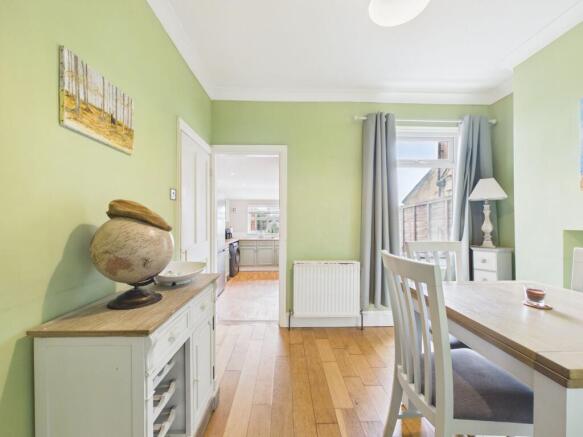 3 bed Terraced for sale Image 7