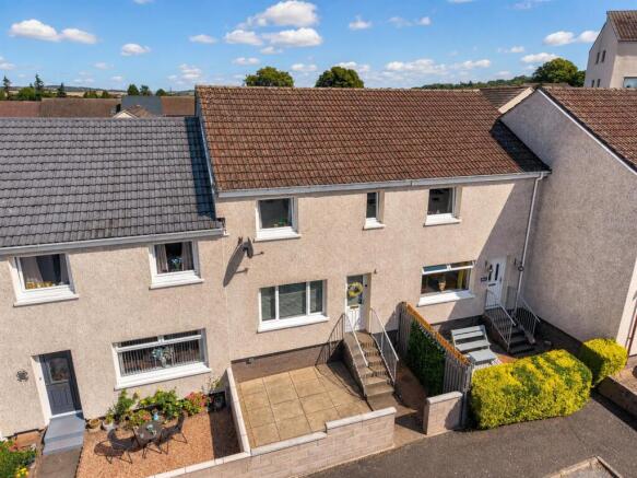 5 Threewells Place Forfar-2.jpg