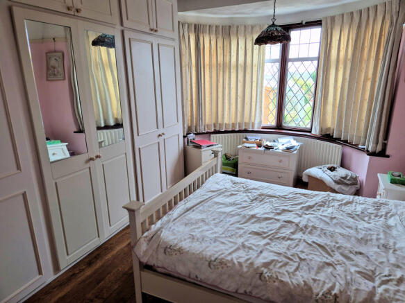 bed1