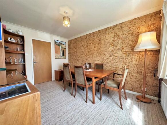 Dining Room 967