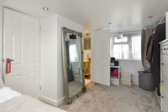 Dressing area