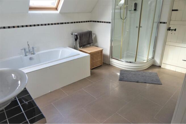 Master En-suite