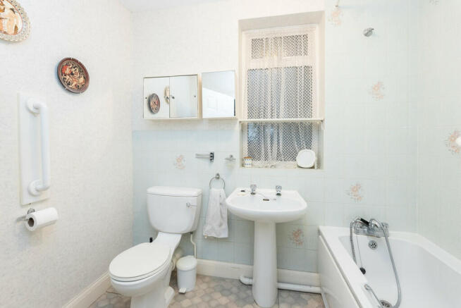 Photo 7