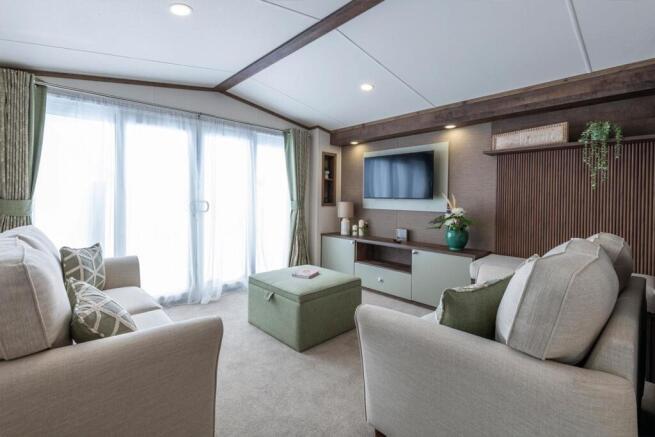 Plot-18-Regal-Harlington-Lodge-40-x-20,-2025-model