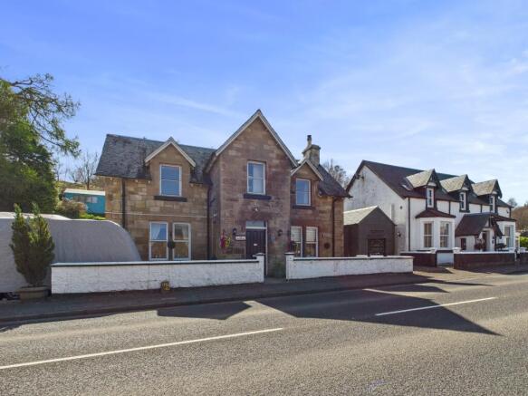 CAM03481G0-PR0095-STILL001