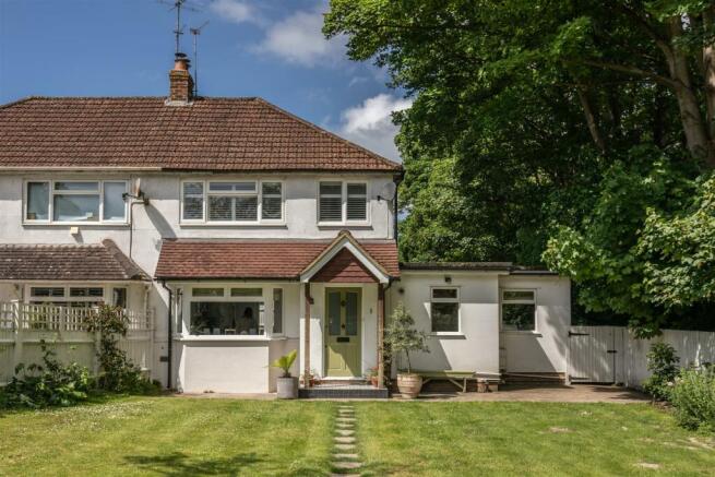 1 Winterbourne Close, Lewes Bn7 1JY-7.jpg