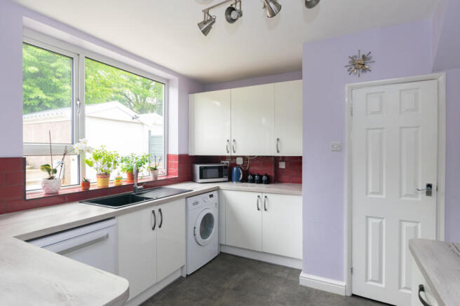 Kitchen 2
