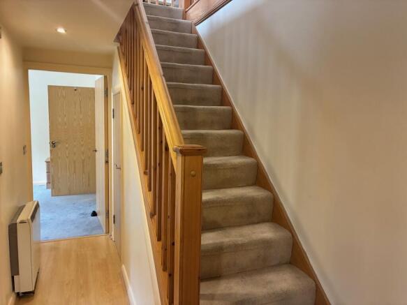 2 bed Duplex to rent Image 6