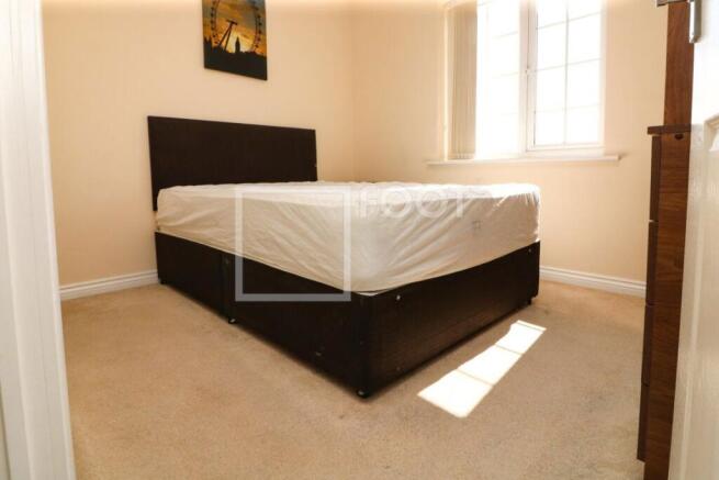 2 bed Apartment to rent Image 6