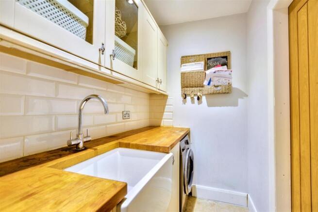 Utility Room_2.jpeg