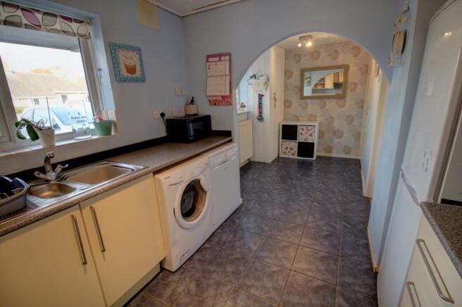 Kitchen/Diner Photo 2