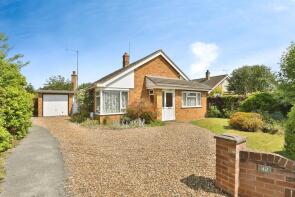 42, Charles Avenue, Watton IP25 6BZ