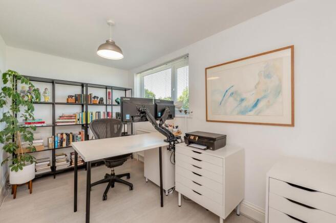 Study/ bedroom