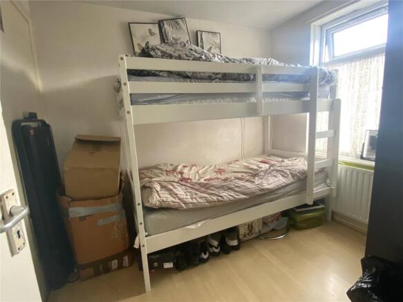 3 bed Maisonette for sale Image 11