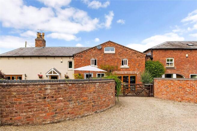 Mount Alyn Gatehouse