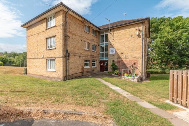 1 bed Flat for sale Image 10