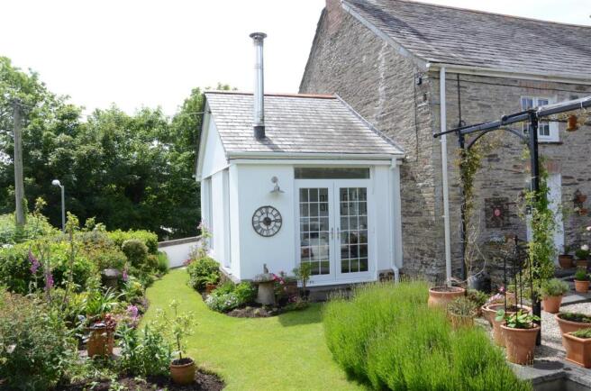 Garden room