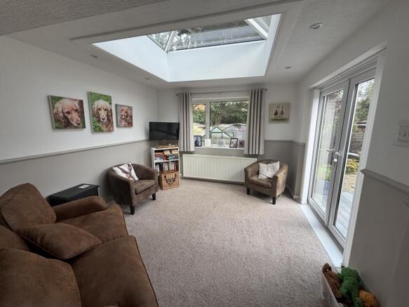 3 bed Detached Bungalow for sale Image 5