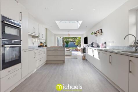 Dugard Avenue, Colchester, CO3