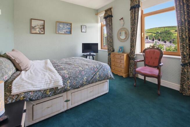 2 bed Terraced for sale Image 11