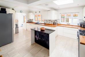 16, Fallowfields, Bicester OX26 6QS