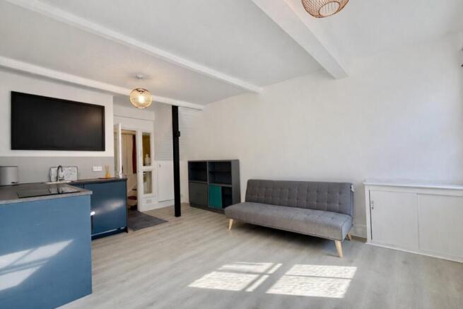 Sitting Room Kitchen