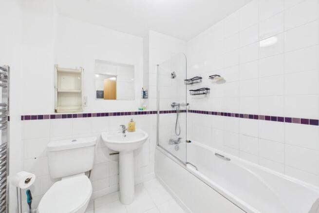 1 bed Apartment for sale Image 6
