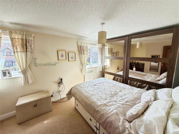 3 bed Detached for sale Image 4