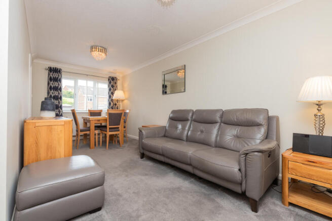 5 strathcarron way-11