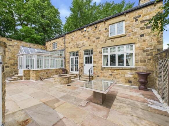 3 bed Detached for sale Image 8