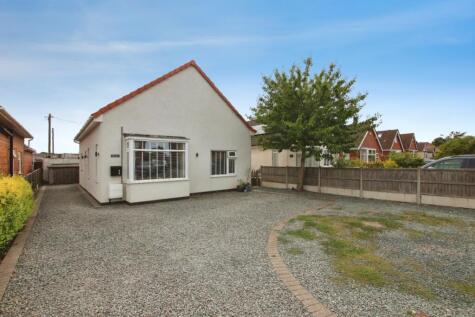 Mere Road, Waddington
