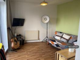 Flat 114, 5 Explorers Court, Newport Avenue, London E14 2EB