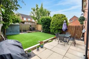 7, Badminton View, Middleton, Leeds LS10 4UT