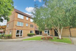 Flat 63, 128 Home Heather House, Beehive Lane, Ilford IG4 5EF
