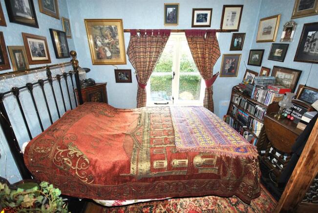 BEDROOM TWO