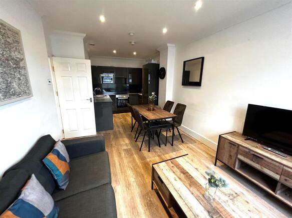 Lounge - Kitchen.jpg