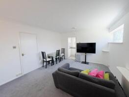 Flat 5, Sherland Court, The Dell, Radlett WD7 8JG