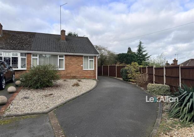 Essex Gardens Wollaston 2.jpg