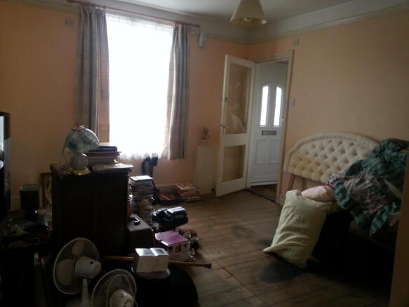 Photo 3