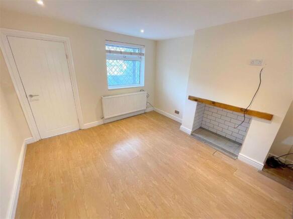 Living room / dining room