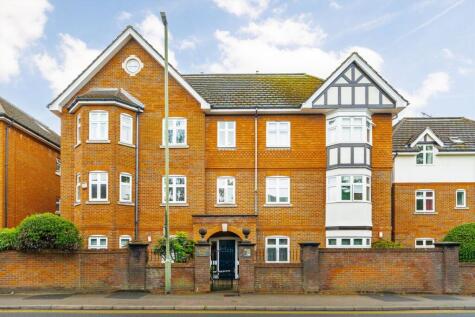 Balfour Road, Weybridge