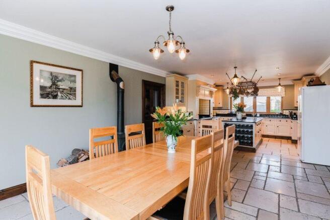 Kitchen/Breakf...