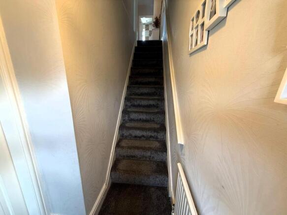 Entrance Hallway.jpeg