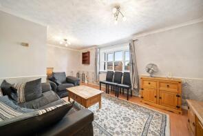 60, Hawarden Hill, London NW2 7BR