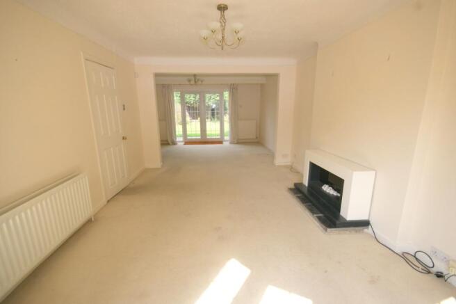 Living/Dining Room