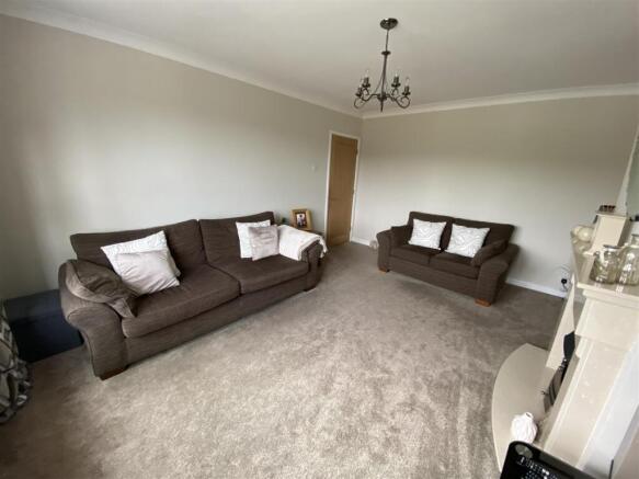 Lounge: