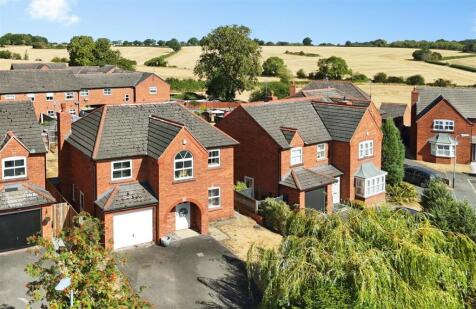 Charingworth Drive, Hatton Park, Warwick