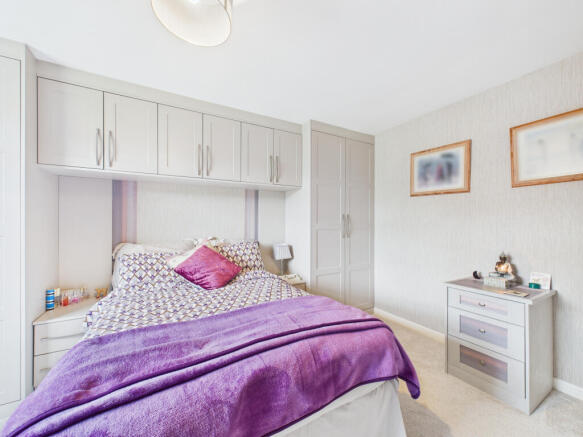 2 bed Bungalow for sale Image 11