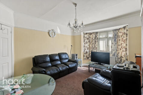 Wychwood Avenue, Thornton Heath
